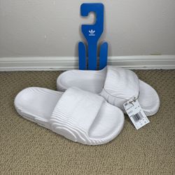 PRICE FIRM Adidas Adilette 22 Comfort Slides White (Men’s Size 11)