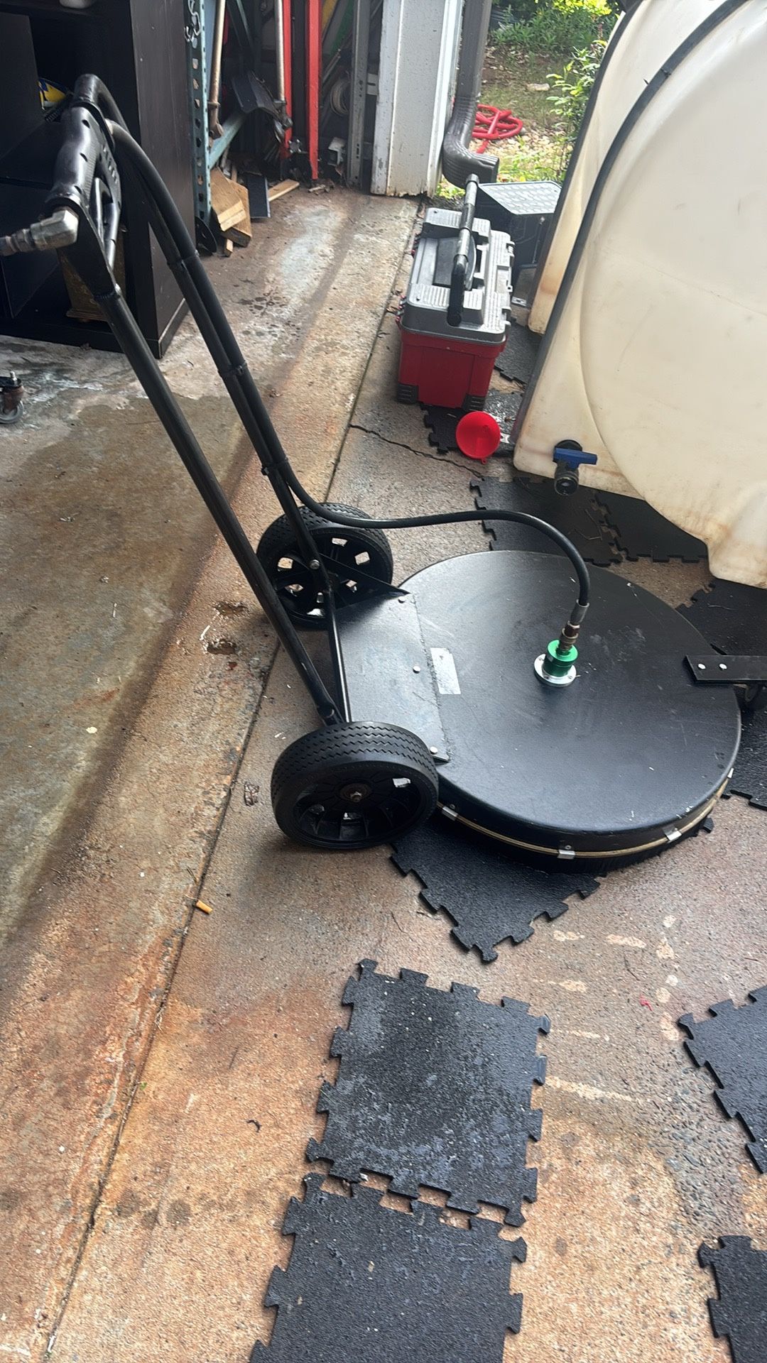 28” Whisper Wash big Guy Surface Cleaner