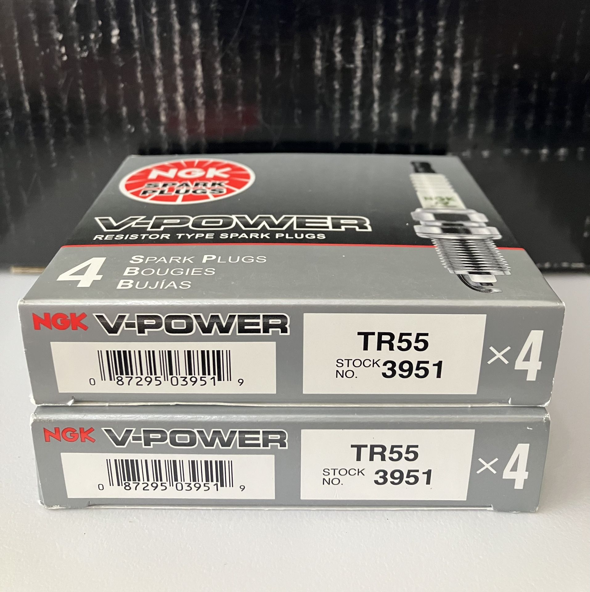 3951 TR55 NGK | V-Power Spark Plugs 8pk