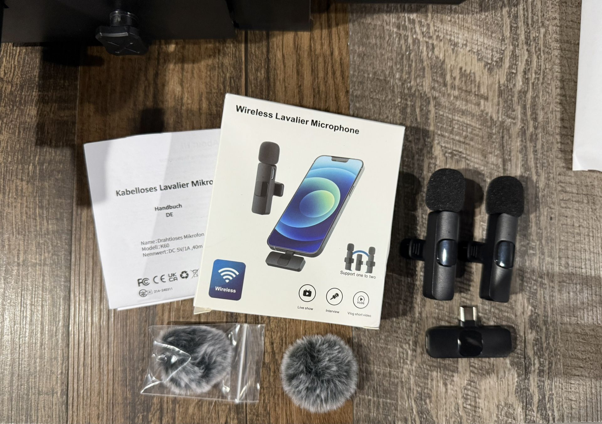 Wireless Microphone Set For Android And iPhone USB C For Interview YouTube TikTok So Much More LOOK