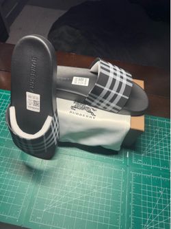 Burberry slides