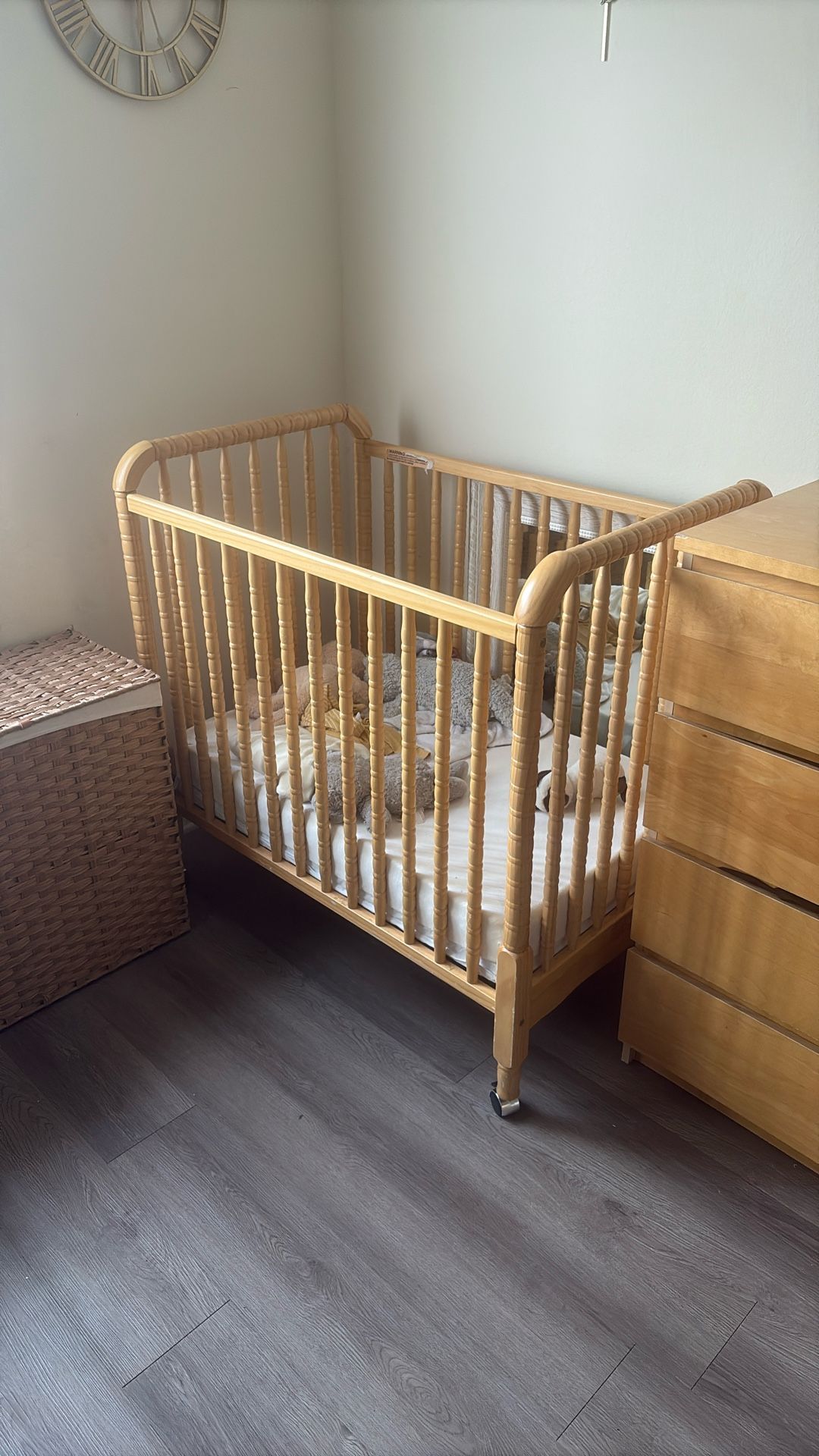 Crib