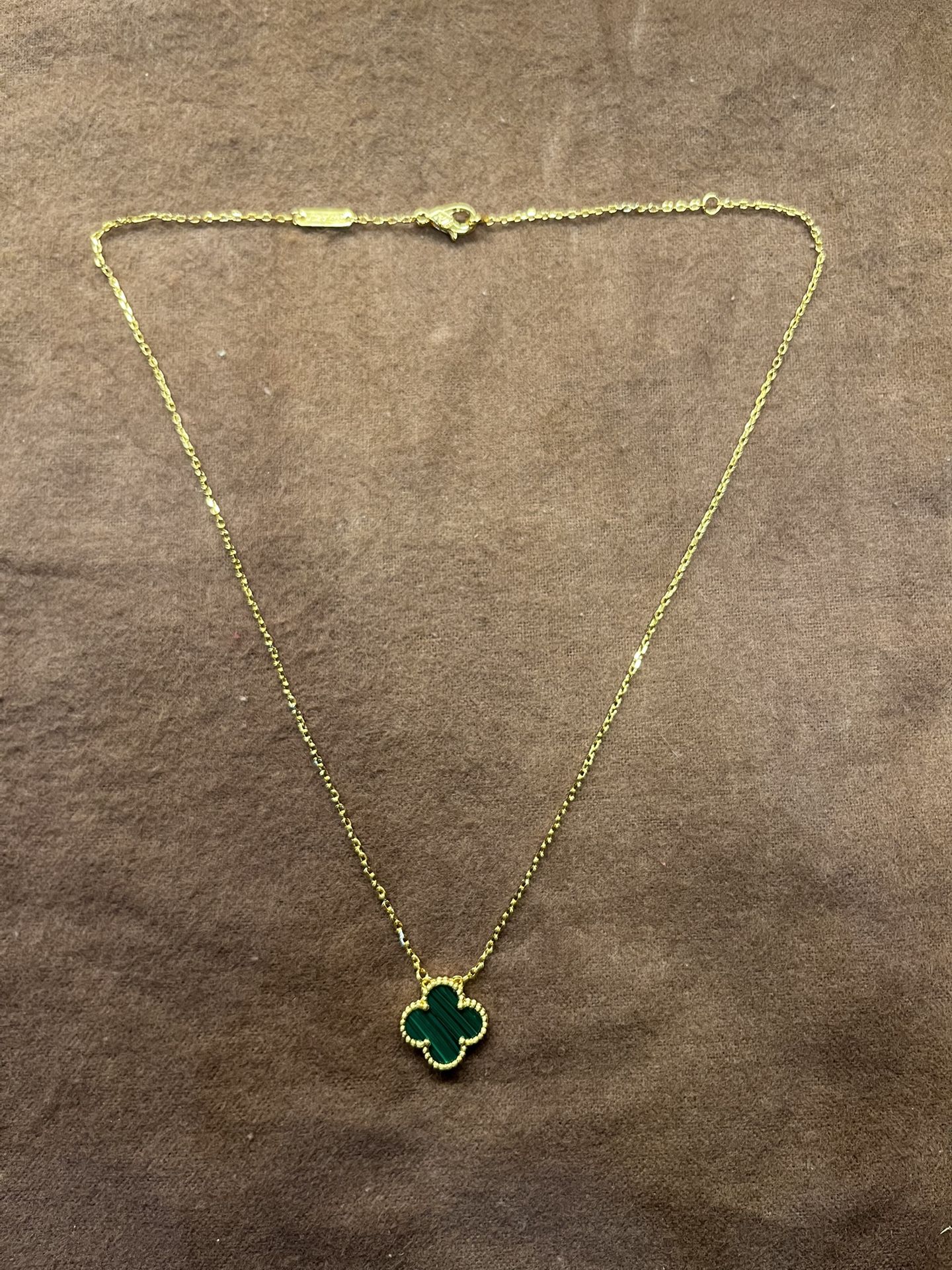 Van Cleef Necklace 18k