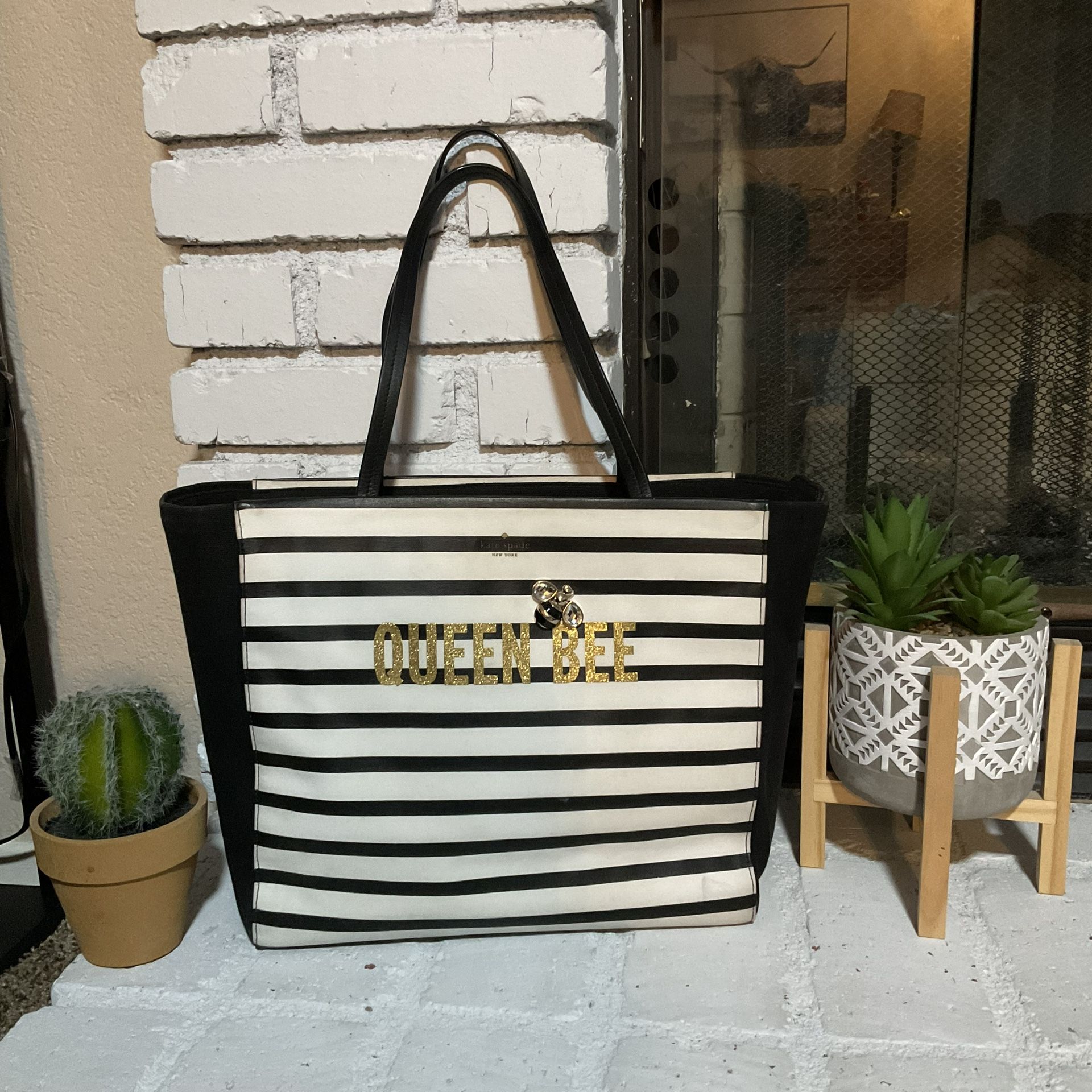 Kate Spade Queen Bee Tote bag