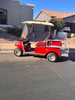2002 Club Cart DS with lithium battery Golf Cart