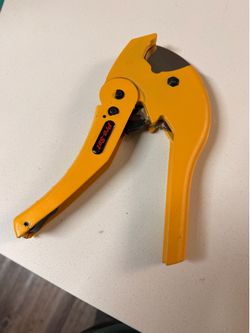 Pro-Set Ratcheting PVC Tube Cutter