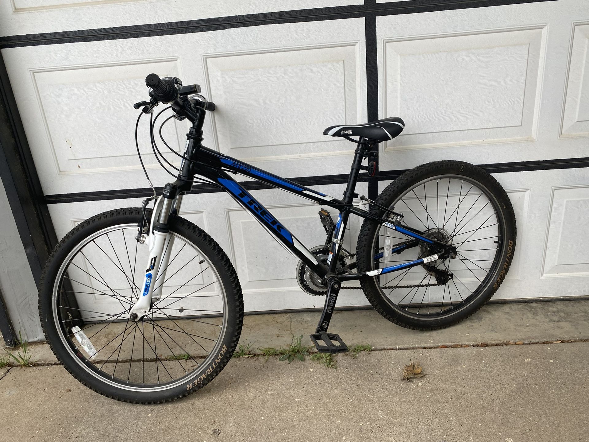 Trek Junior Mountain Bike MT220 Good Shape $200