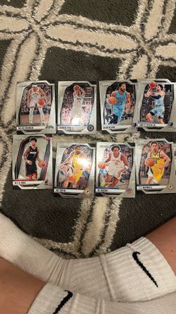 8 Basketball Prizm Cards!!💓for You’re Offer(prise)