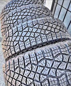 275 65 18 Goodyear tires Con Excelente calidad Las 4