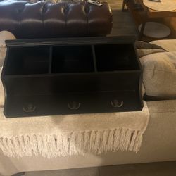 Decoration Shelf With Hooks 