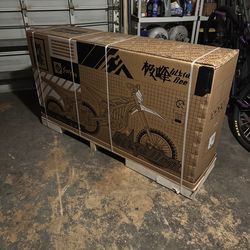 2025 Surron Ultra bee