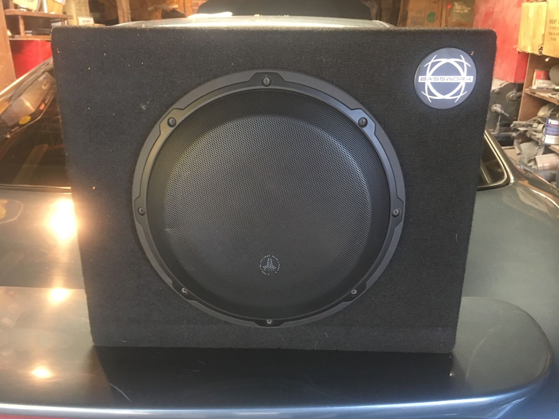 Jl audio speaker in a bassworks box