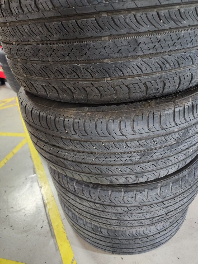 215/50R17 Tires Continental