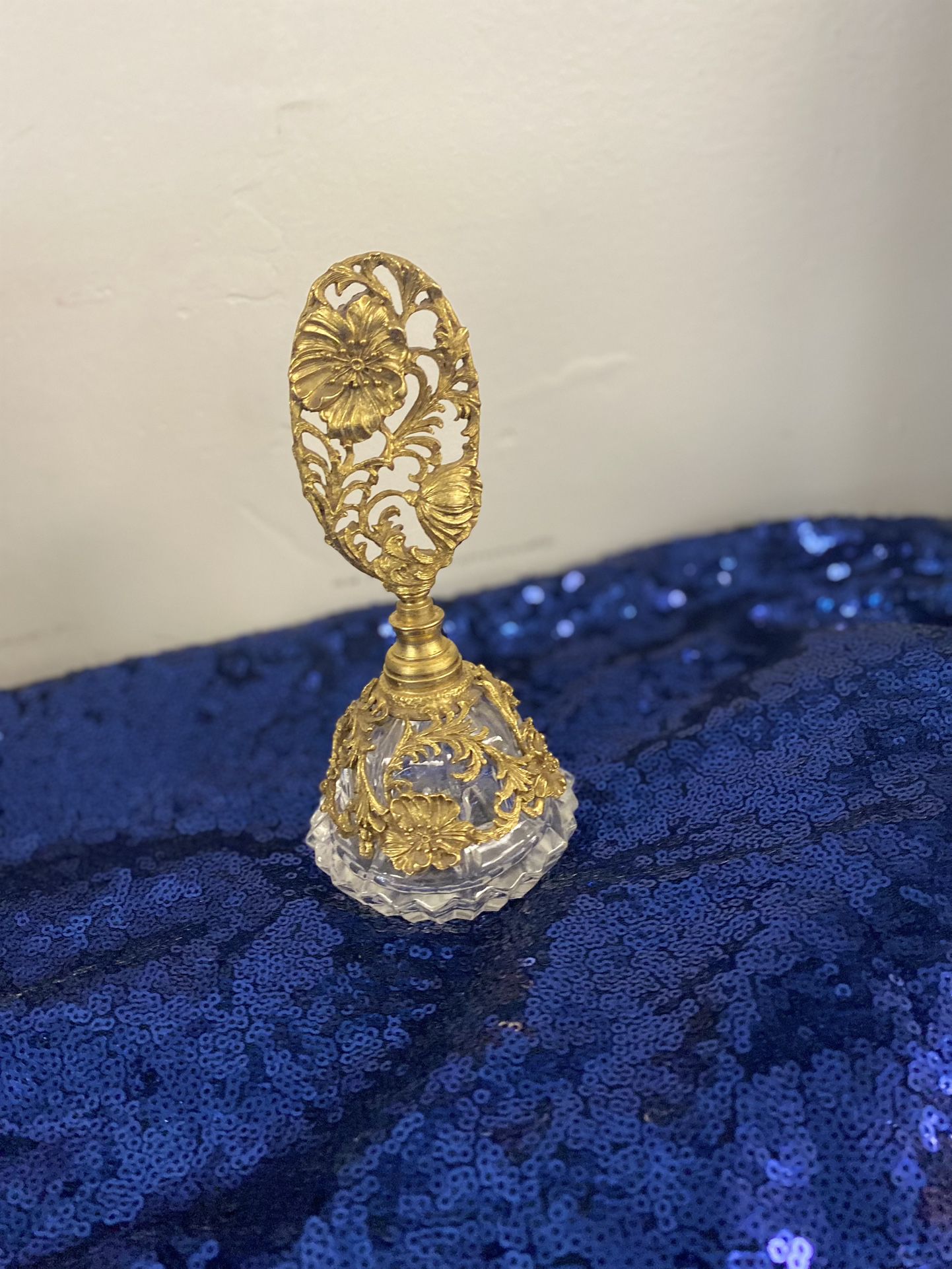 Vintage Ormolu Pedestal Perfume Bottle w/ Dauber in Gold Ornate Filigree $39.99 