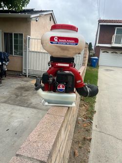 Maruyama commercial leaf blower
