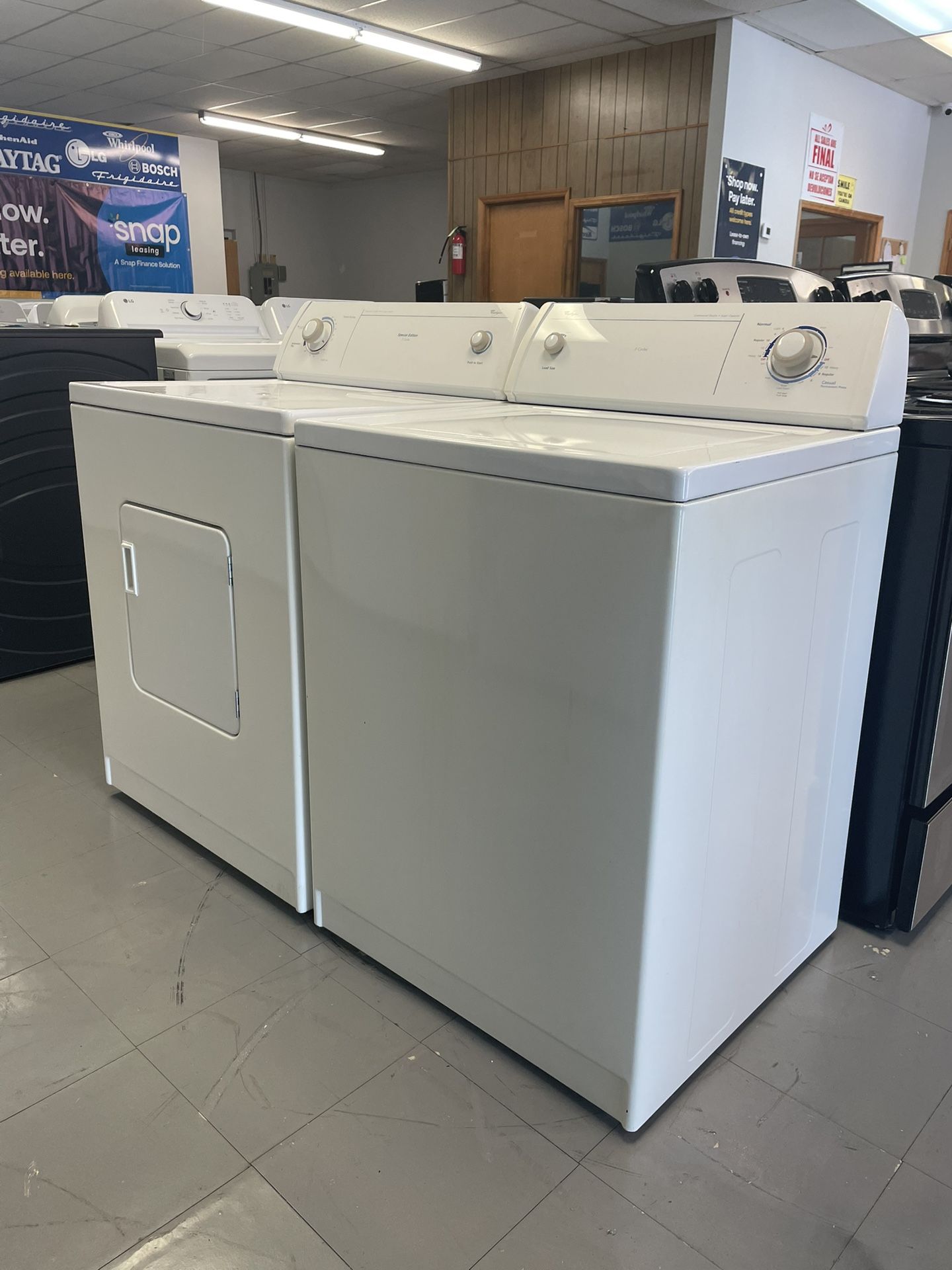 Affordable Laundry Upgrade! - Whirlpool Set At Only $469‼️