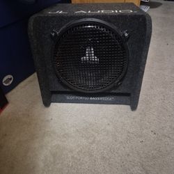 Jl AUDIO 10" SUB
