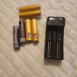 Smok Arcfox Batteries And Charger