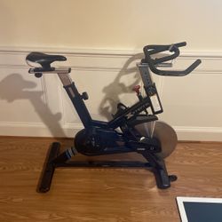 XTerra MB500 stationary bike black for Sale in Fairfax VA OfferUp