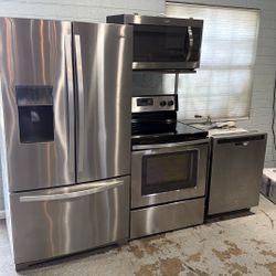 Kitchen Set Whirlpool All Same Brand Works Good Deliver Warranty 