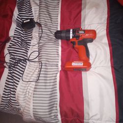 Black And Decker Lithium Drill With Charger 