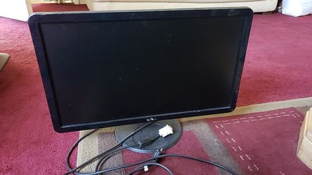 Dell high definition computer monitor excellent great picture
