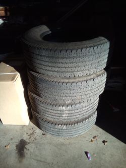 275/70/18 firestones whole set