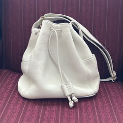 Coach shoulder bag   11 X 14