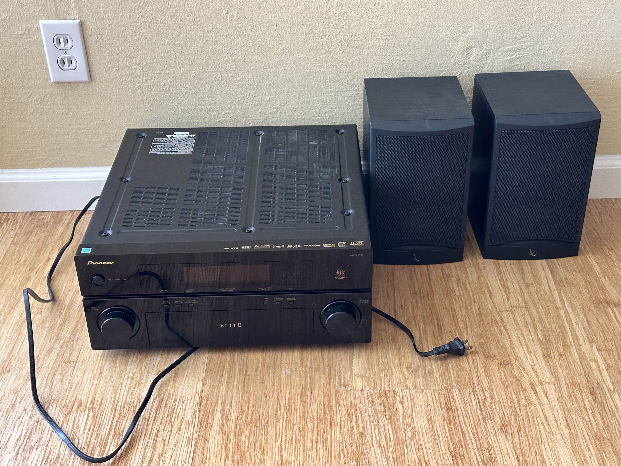Pioneer Elite Receiver with Speakers