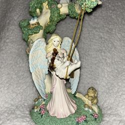 Heavenly Classics Making Memories Figurine