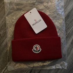 monclear beanie