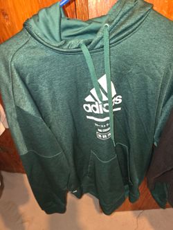 Mens pull over hoodies see description & size below $5 each Parma