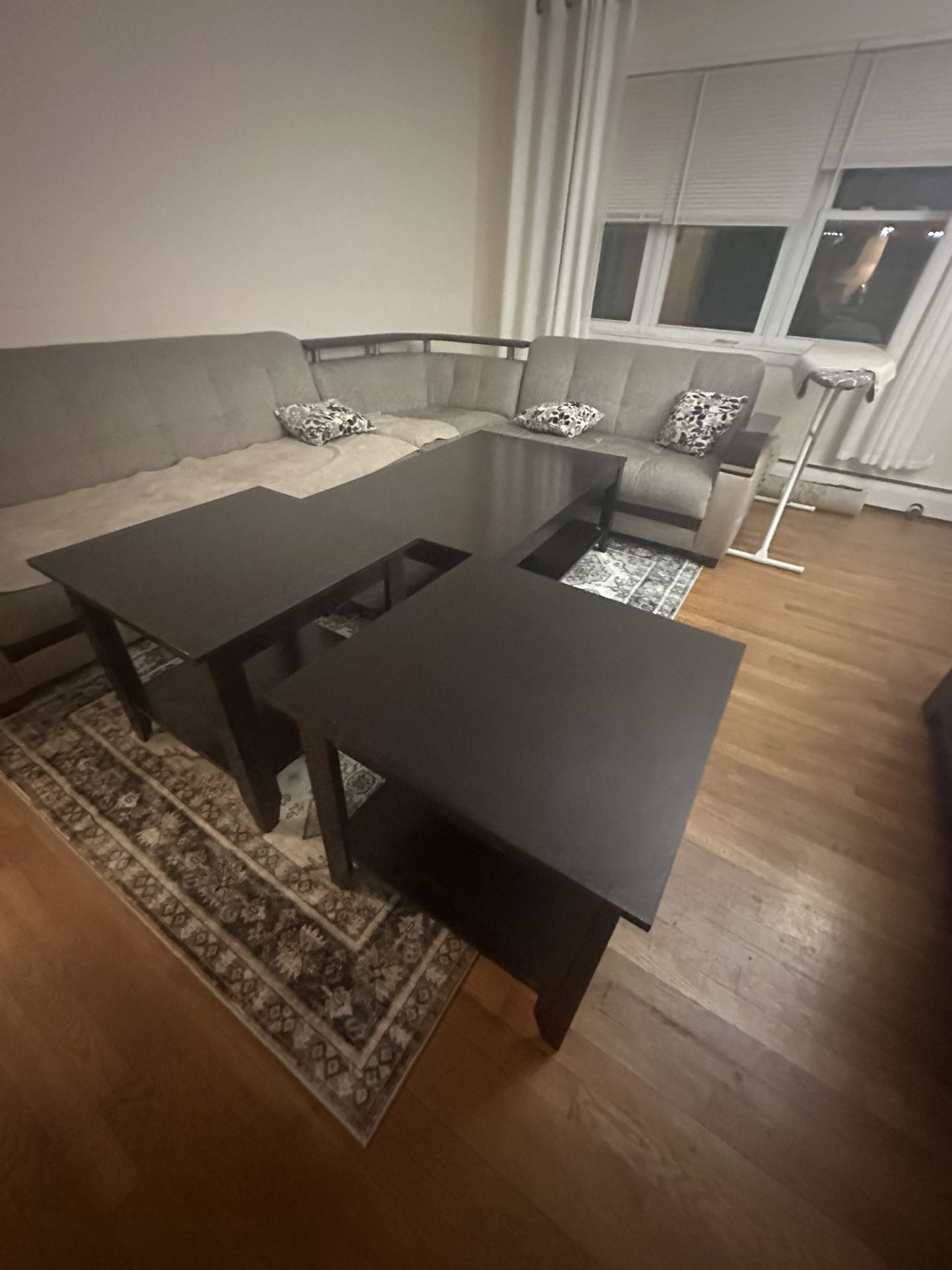 3 Piece Coffee Table Set – Great Condition