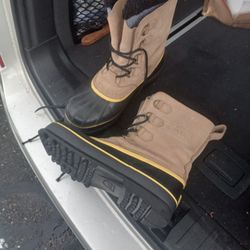 Sorel Water Proof Boots Size 11