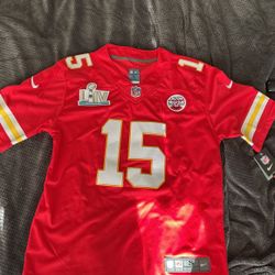 Patrick Mahomes Red Super Bowl LIV 2020 Team Color Men’s Stitched NFL Vapor Untouchable Limited Jersey Size Small Will Fit Medium And Large Runs Big 
