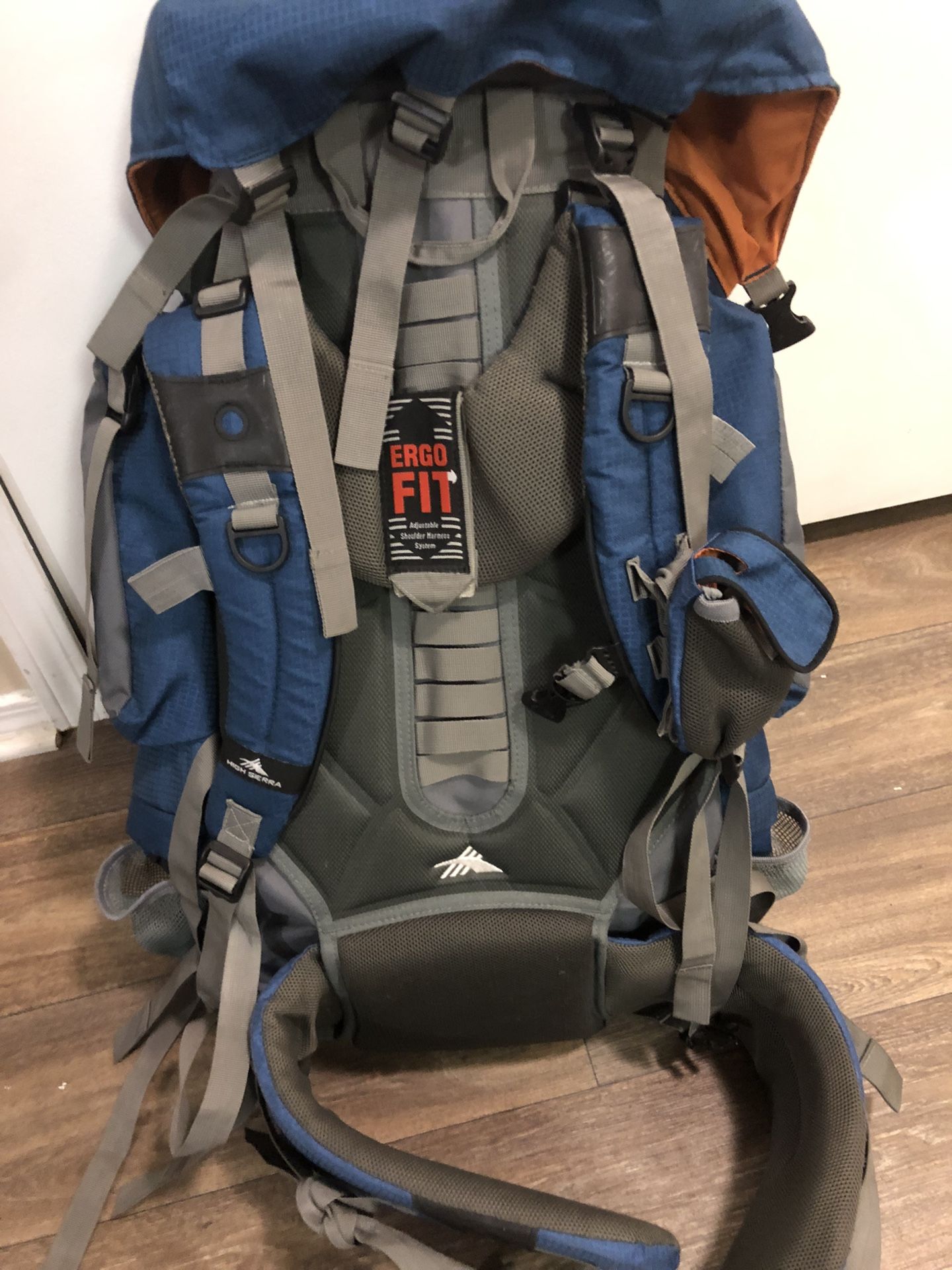 Travel backpack - High Sierra Long trail 90