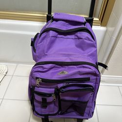Everest 13.5” x 18.5” x7”Deluxe Wheeled Luggage Dark Purple, Unisex 5045WH-DPL, Great For Travel