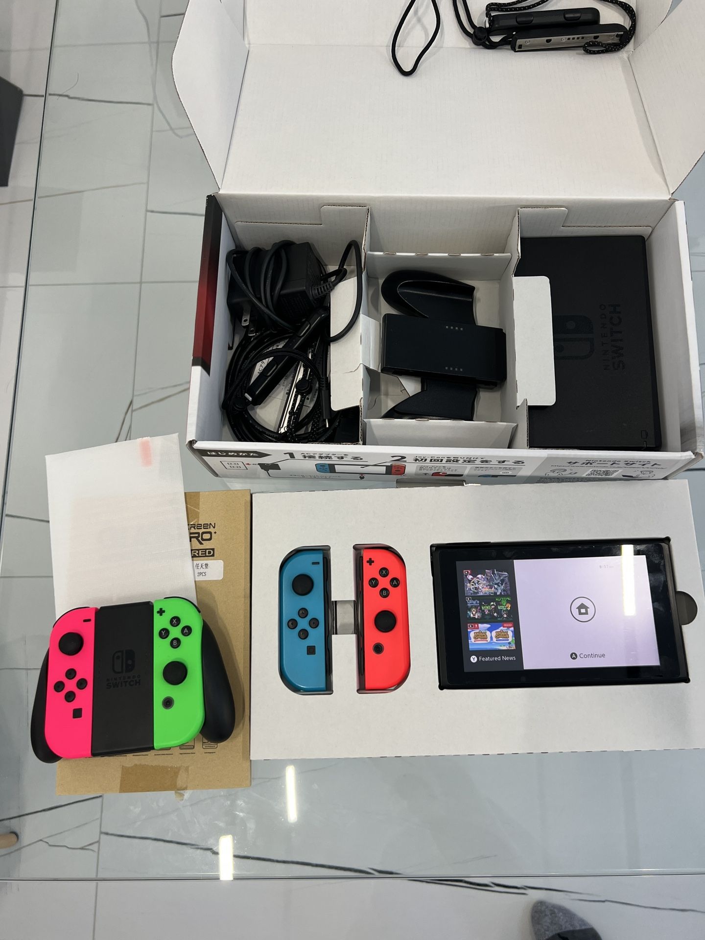 Nintendo Switch + 2extra Joy Cons+Screen Protector