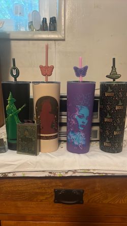 “Wicked” glasses and cards