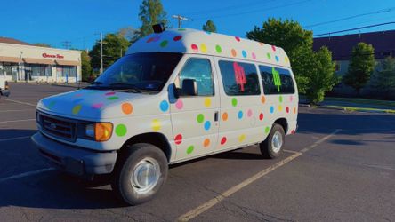 2006 Ford E250