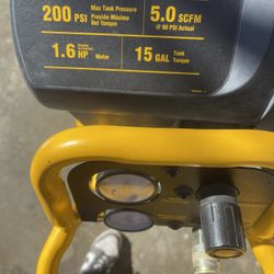 Dewalt Compressor