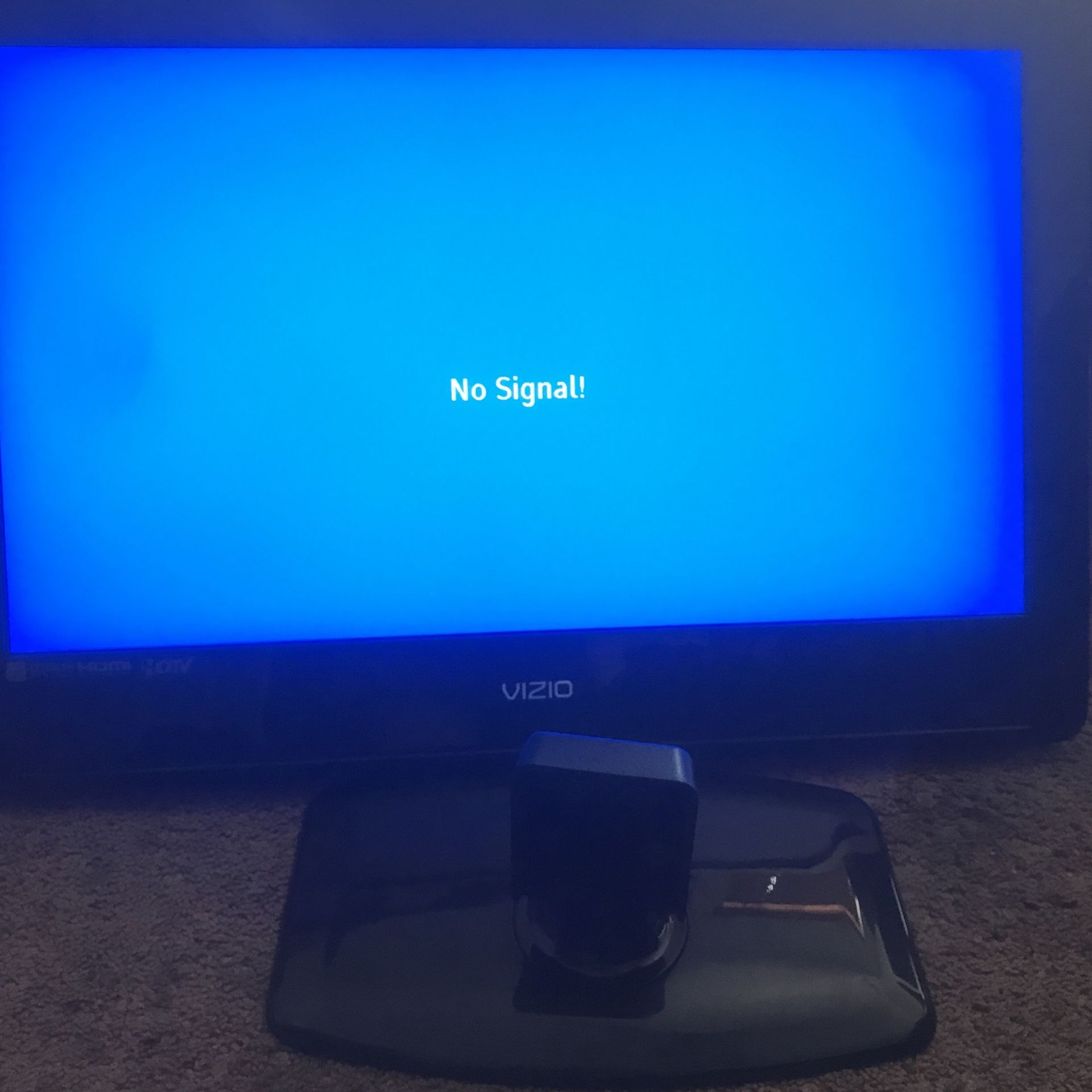 Vizio  26 Inch Tv