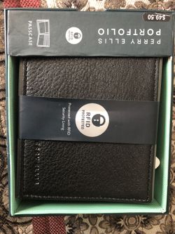 Perry Ellis wallet pay over $50