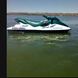 97 SEADOO GTX 3 SEATER JET SKI NEW MOTOR INSTALL 00 HOURS SEATS LIKE NEW NEW STARTER NEW STARTER RELAY ALL OIL INJECTION UPDATED RUNS LIKE NEW 