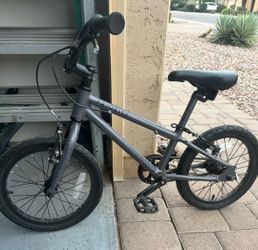 Kids bike 16”