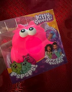 Kitty Squeeze Pink