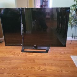 LG 55" smart tv