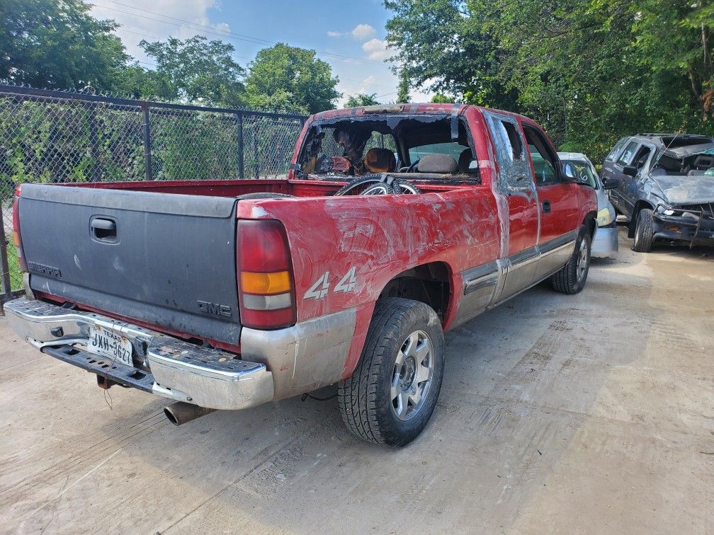 99 GMC SIERRA 1500 FOR PARTS ONLY OZ AUTO PARTS π