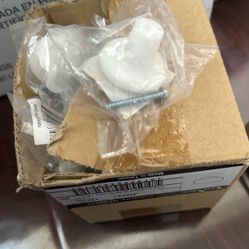 1 1/2” Plastic Cabinet Knobs Brand New