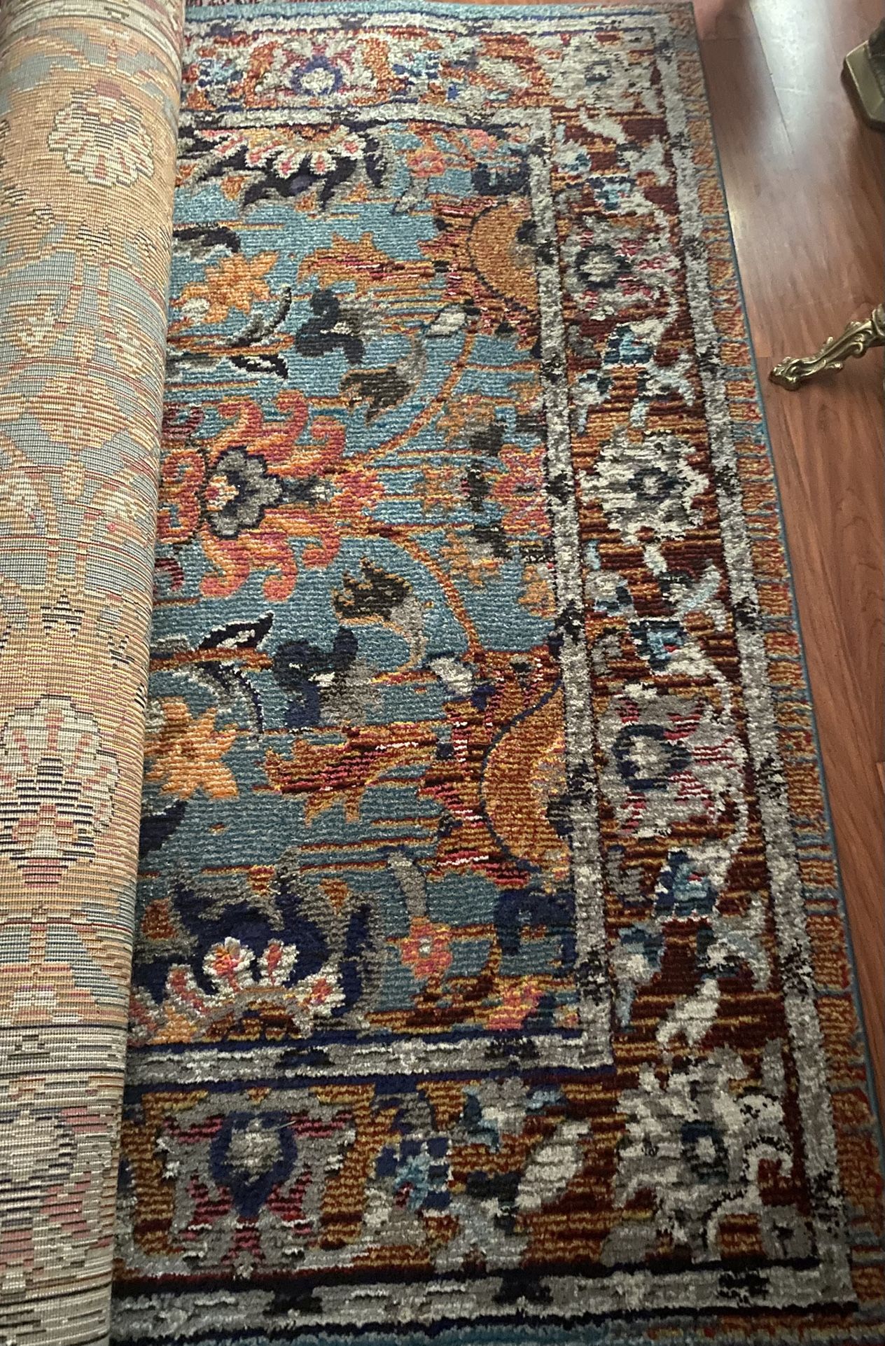 8’x10’  Rug